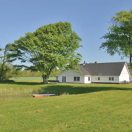 Beautiful In Skjern With Indoor Swimming Pool Holiday home Lem (Midtjylland)